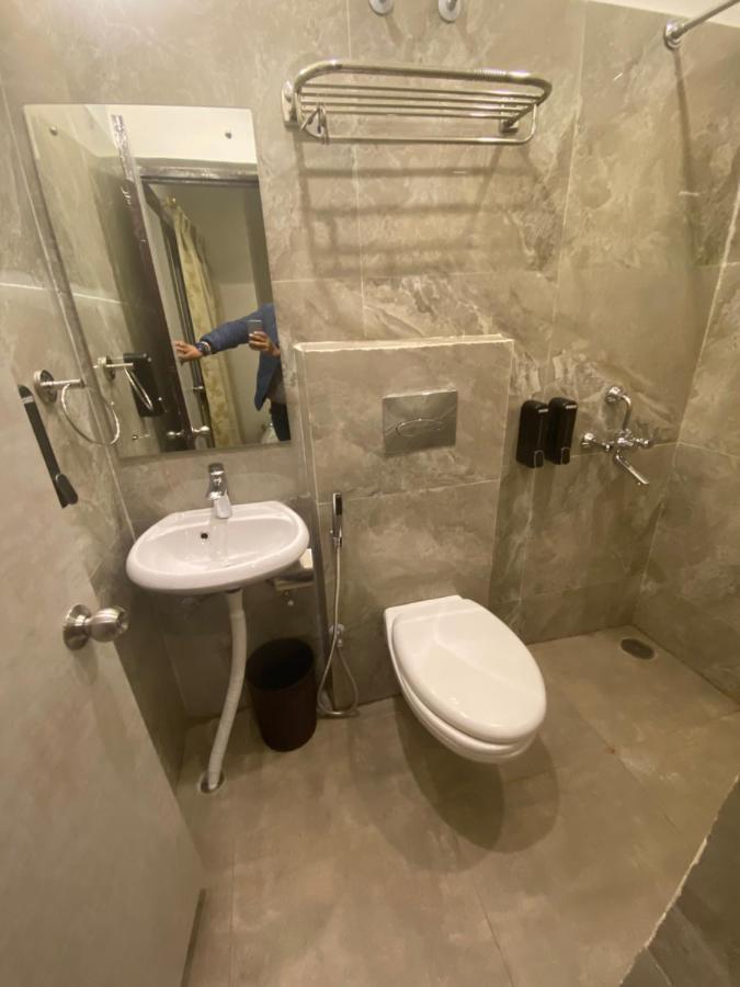 Hotel Abode Шиллонг Экстерьер фото