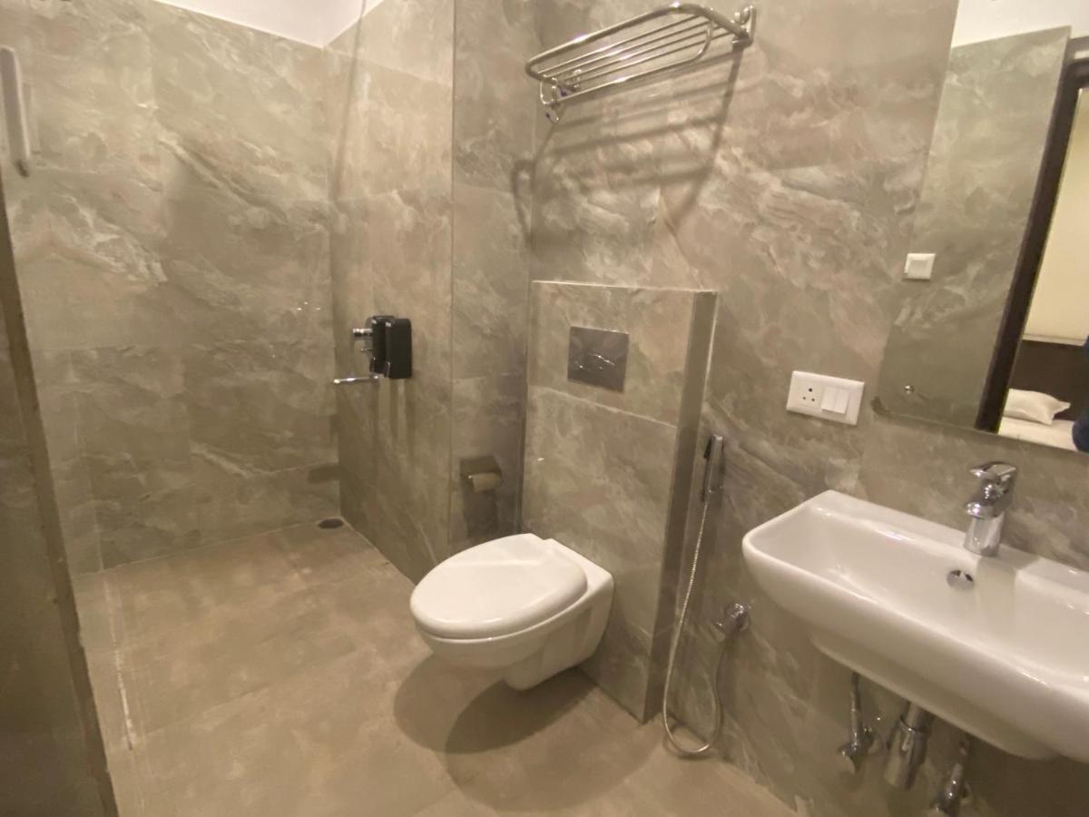 Hotel Abode Шиллонг Экстерьер фото