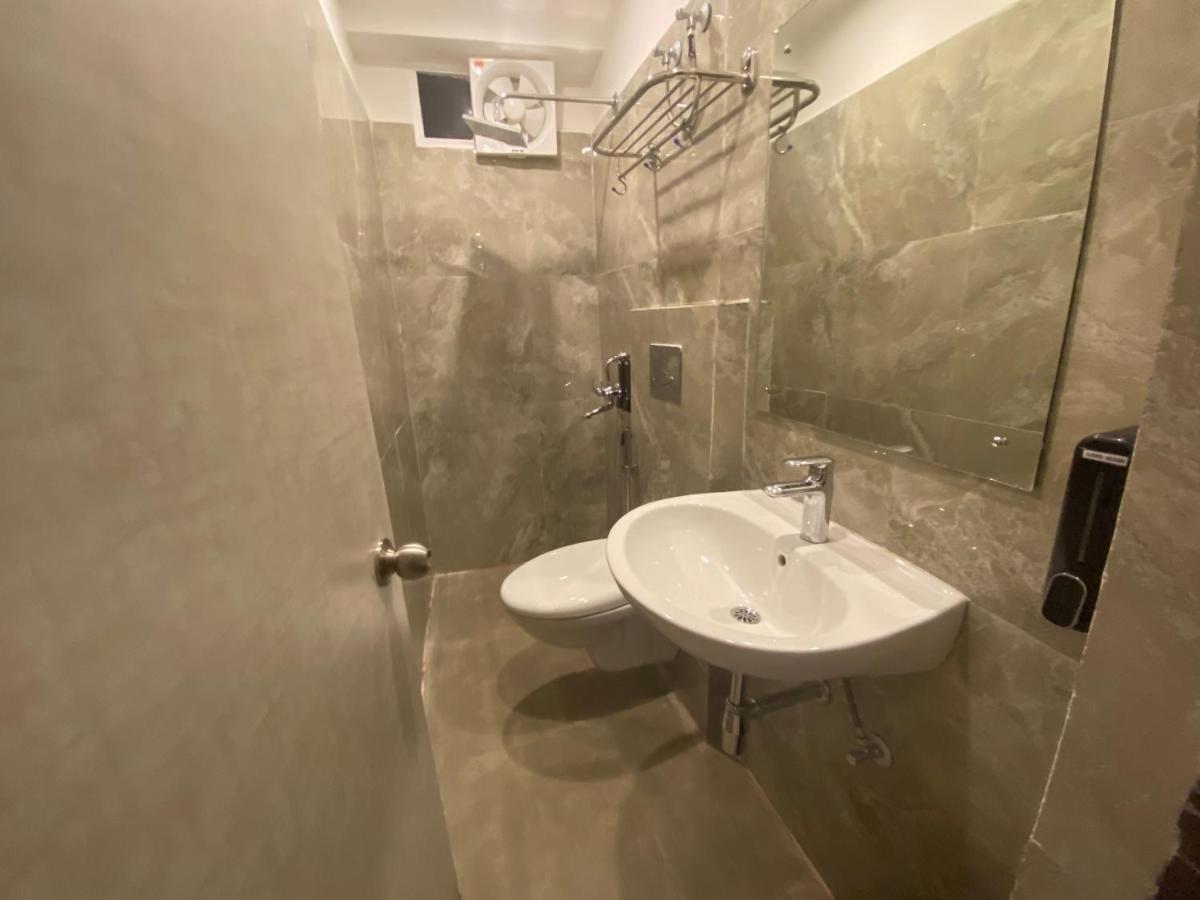 Hotel Abode Шиллонг Экстерьер фото