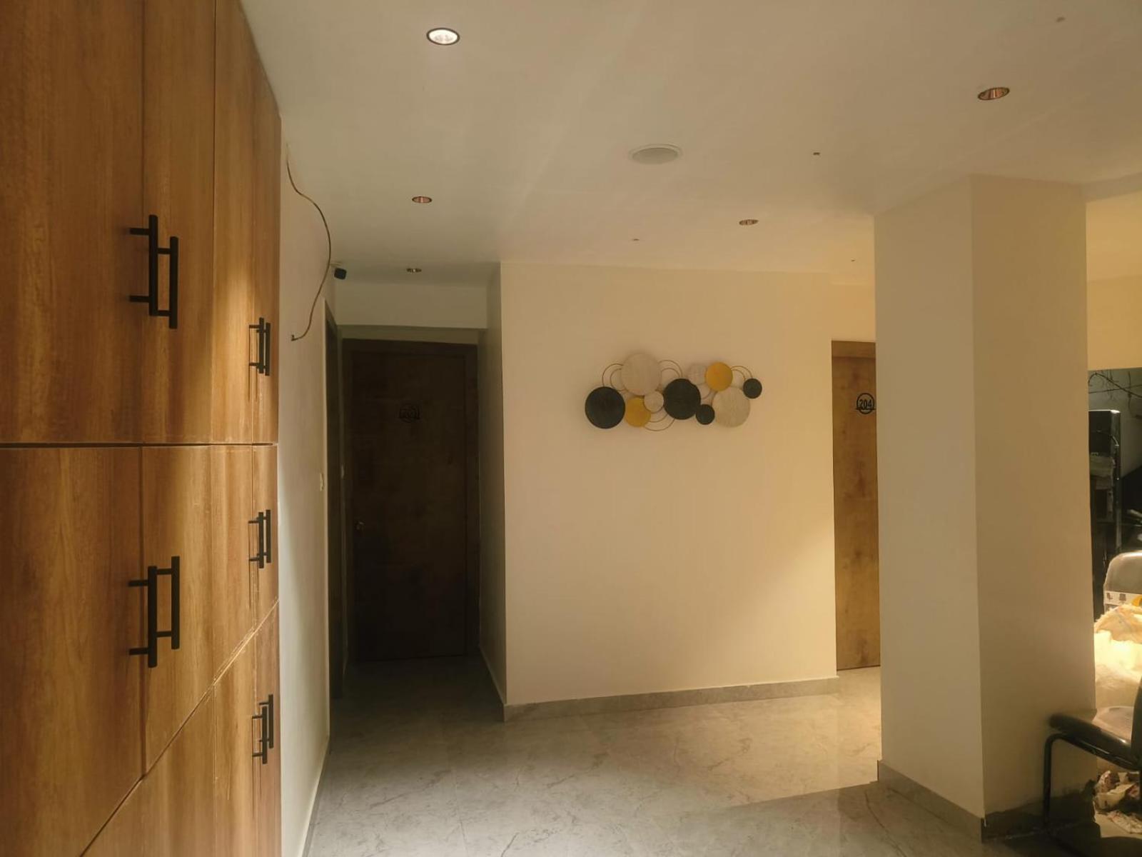 Hotel Abode Шиллонг Экстерьер фото